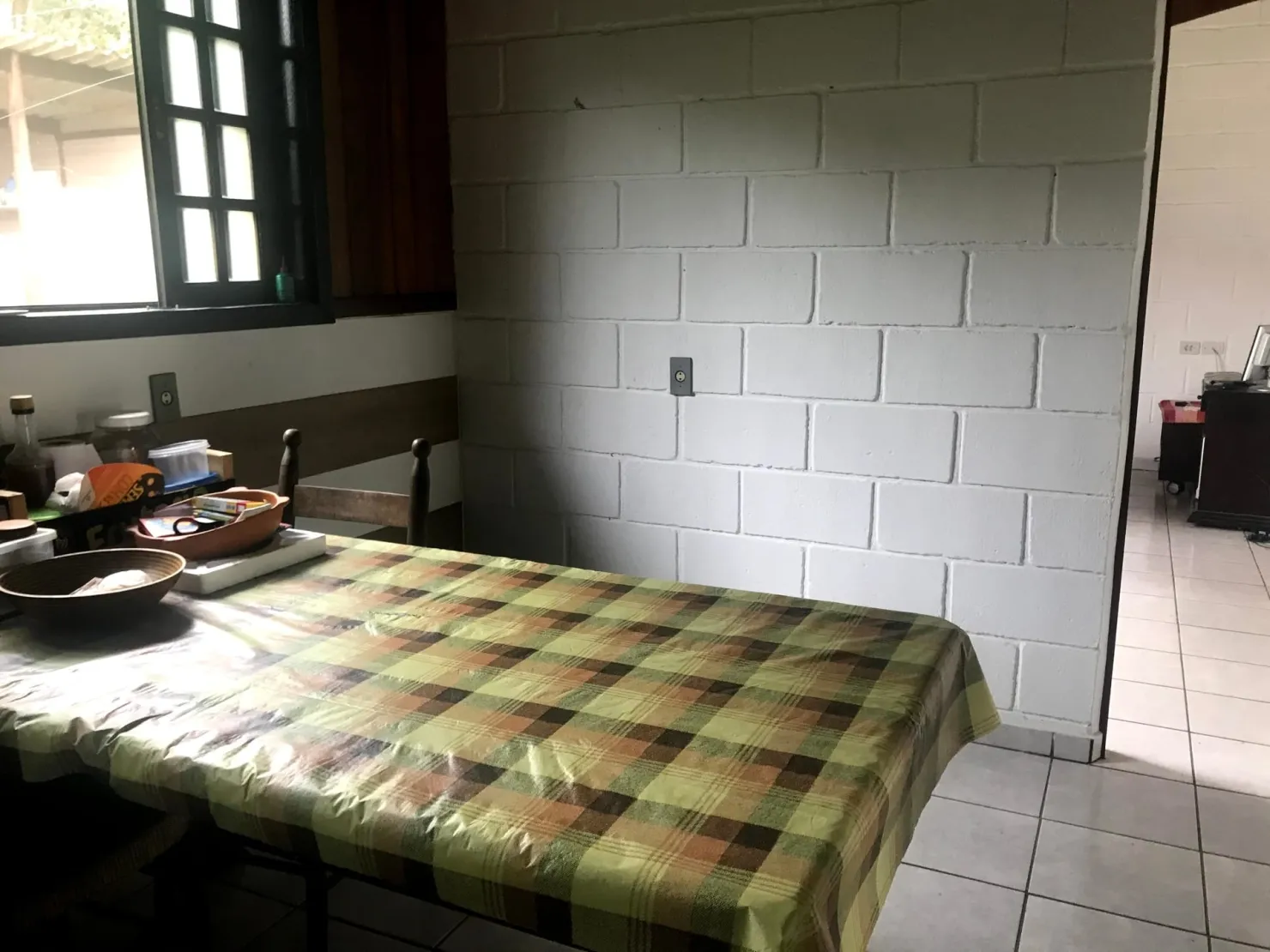 Imagem Casa à venda 2 Quartos, 5 Vagas, 250M², Conjunto Residencial Araretama, Pindamonhangaba - SP