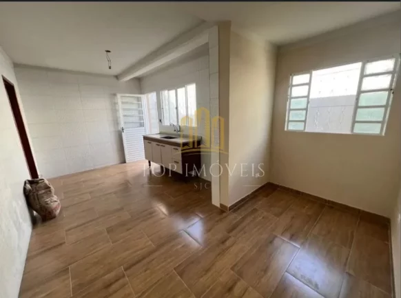 Imagem Casa à Venda no Bosque dos Eucaliptos – Recém-Reformada, Espaçosa e Pronta para Morar! Se você está em busca de conforto, praticidade e uma localização privilegiada, encontrou o seu novo lar!
