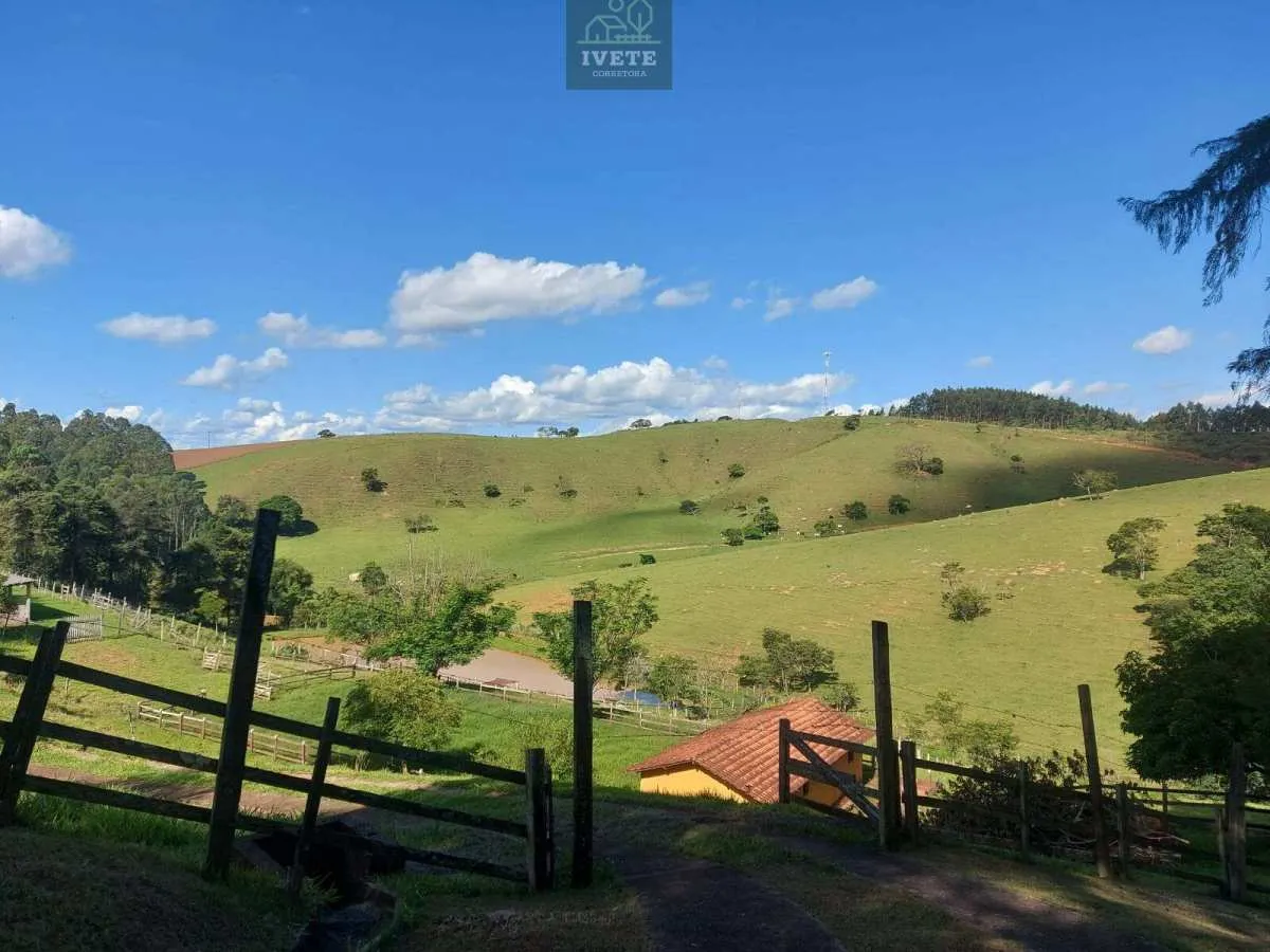 Imagem Excelente chácara no Bairro Visconde com vista para as montanhas
