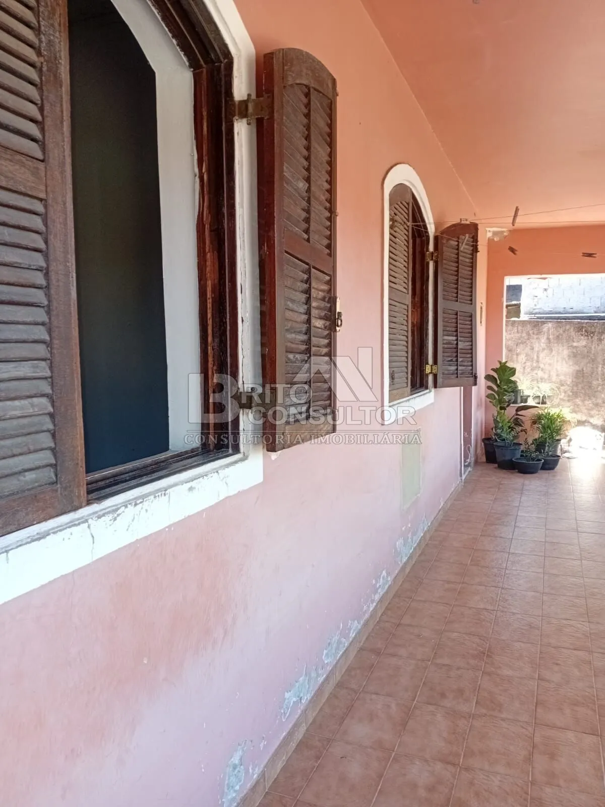 Imagem Vendo Casa com 3 Quartos, 450 m², em Barro Vermelho, São Gonçalo/RJ