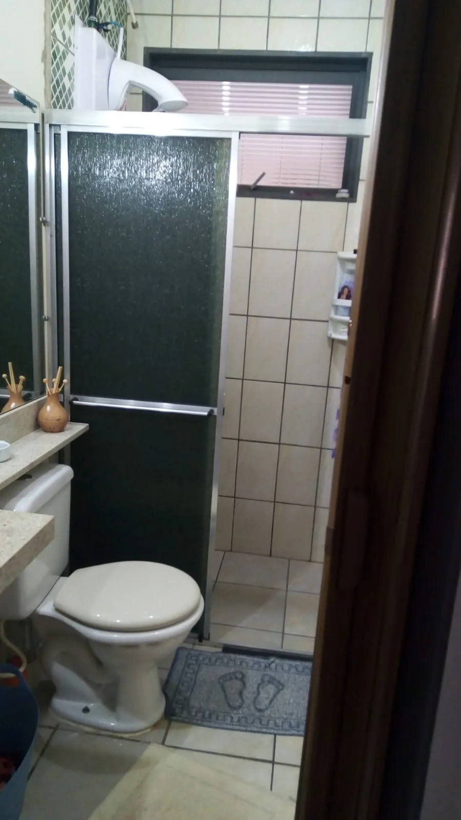 Imagem Casa no Wanel Ville V com Edícula ? 3 Quartos, Aquecimento Solar e Garagem para 2 Carros