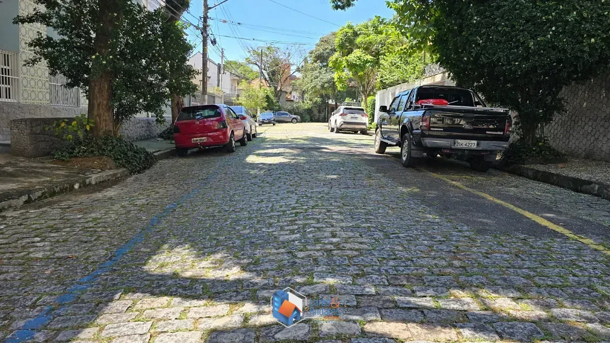 Imagem Casa de vila para venda em Perdizes com 4 quartos, 250m²