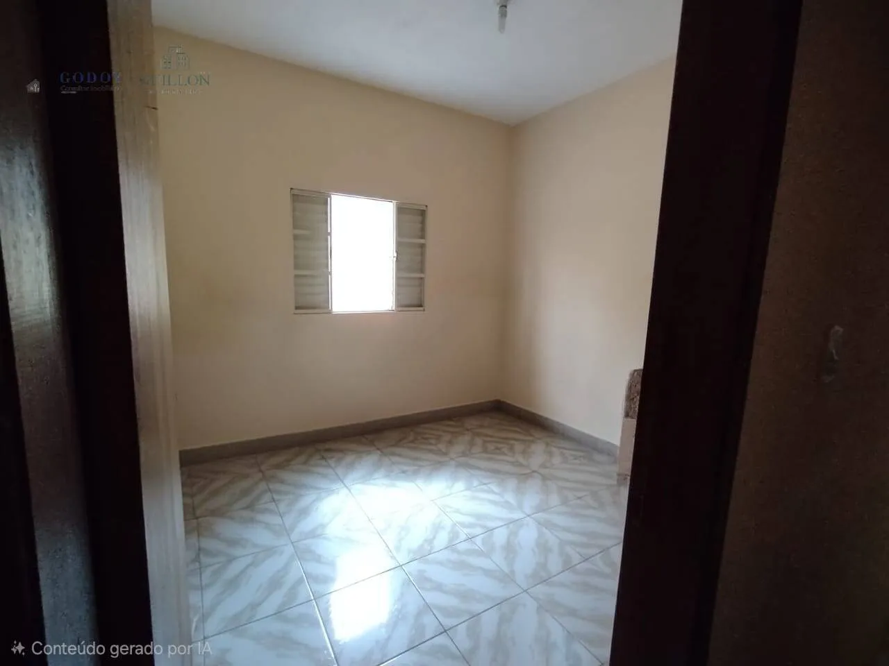Imagem Renda Garantida e Ótima Localização: 2 Casas à Venda em Bairro Consolidado