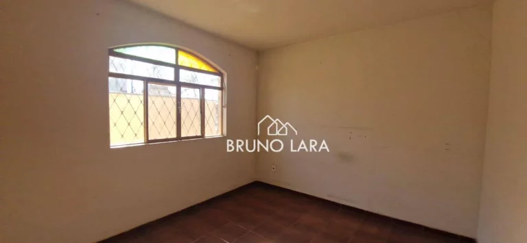 Imagem Casa disponível para locação. Centro - Igarapé/MG.