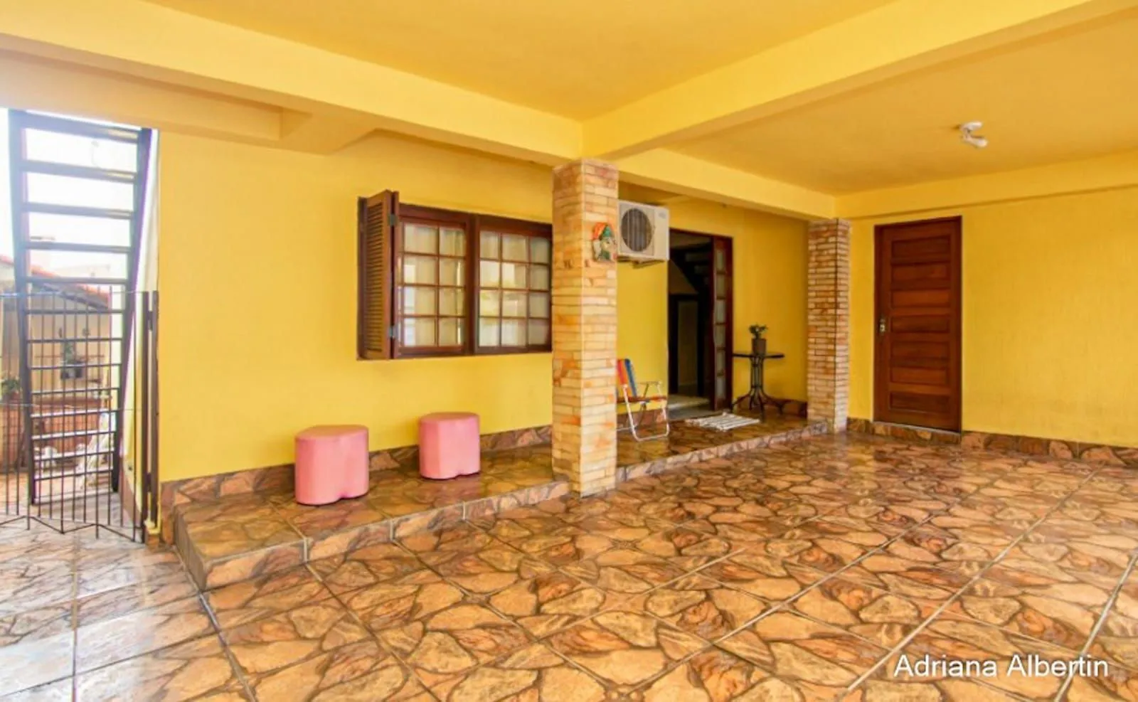Imagem **Maravilhosa Casa Residencial no Partenon, Porto Alegre, Rio Grande do Sul!**
