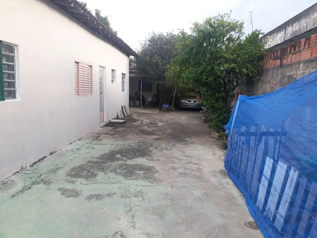 Imagem Casa à venda 2 Quartos, 3 Vagas, 250M², Conjunto Residencial Araretama, Pindamonhangaba - SP