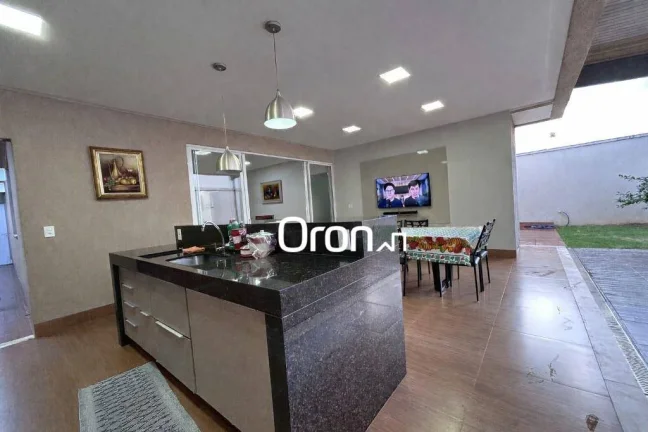Imagem Casa à venda, 250 m² por R$ 1.329.000,00 - Cidade Jardim - Goiânia/GO