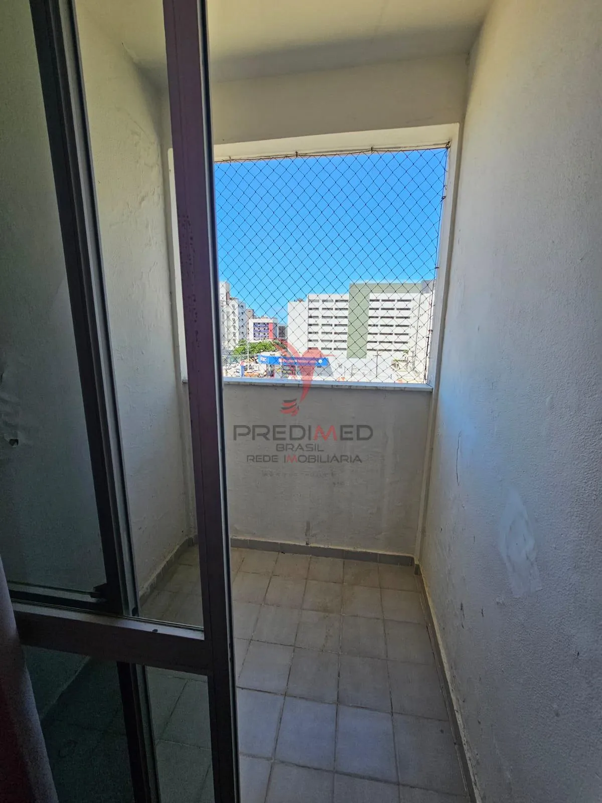 Imagem Apartamento de 3 Quartos, em Tambaú a 400m da orla. Varanda