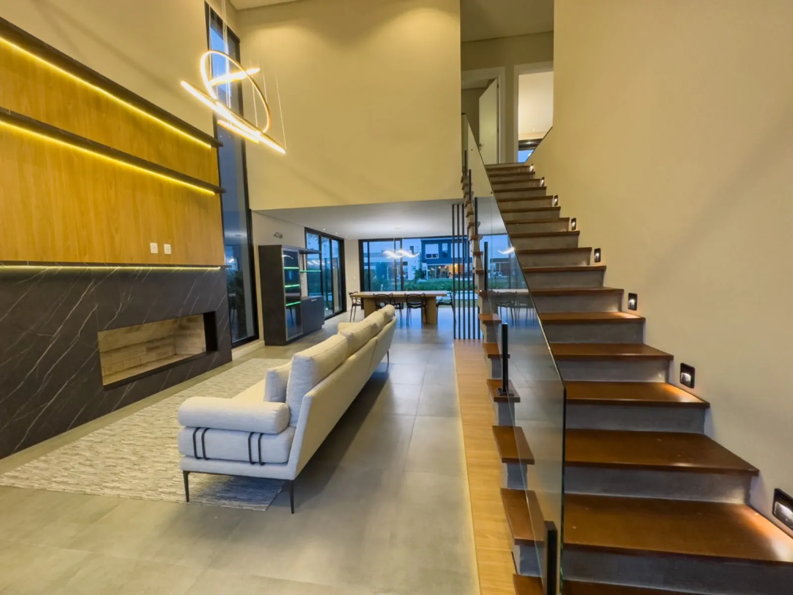 Imagem Casa à venda em Xangri-lá, Xangrila, com 4 quartos, 227m2