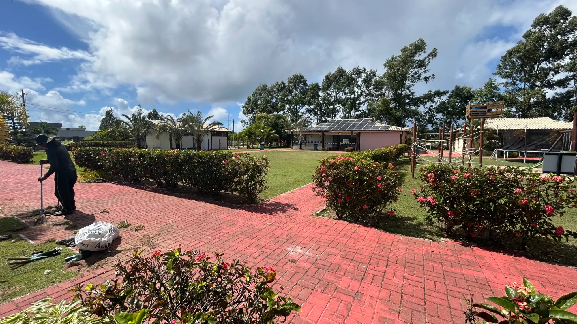 Imagem Terreno à Venda, 740 m² em Barra do Jacuípe - Camaçari