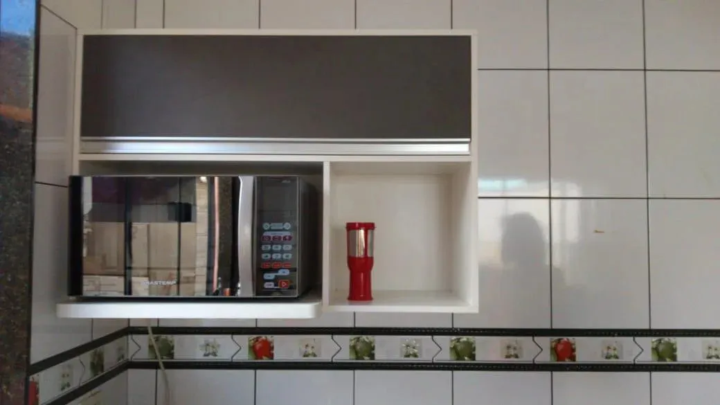 Imagem Casa em Condomínio para Venda em São Pedro da Aldeia / RJ no bairro Rua do Fogo