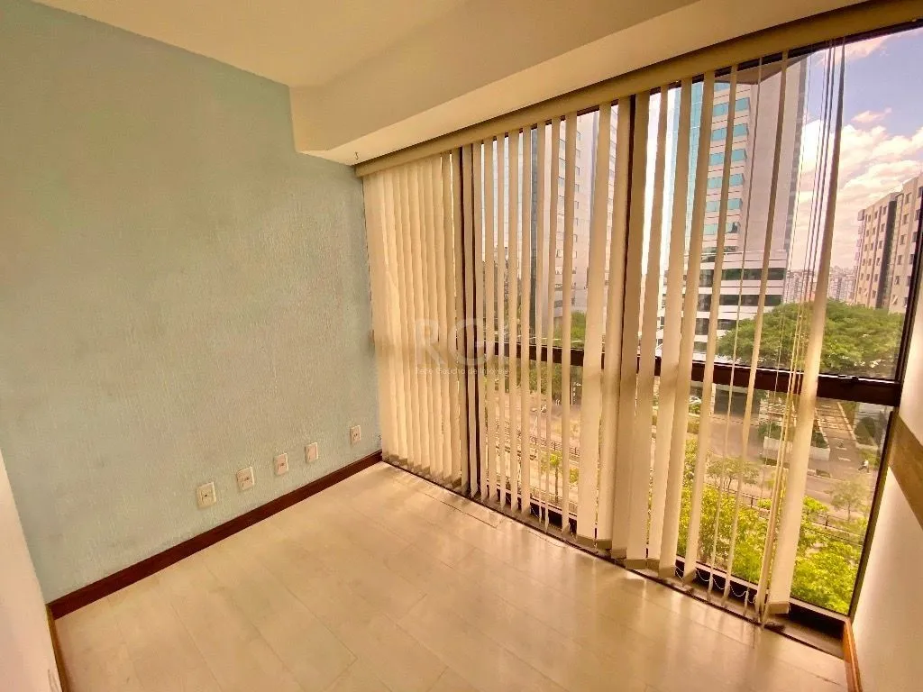 Imagem Conjunto, 160 m² Para comprar Por R$ 900.000,00 Auxiliadora - Porto Alegre/RS
