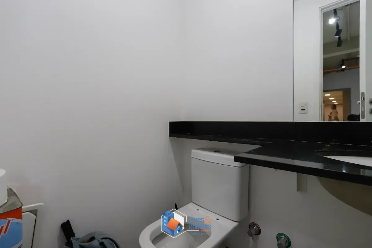 Imagem Conjunto comercial para venda em Água Branca, 69m²