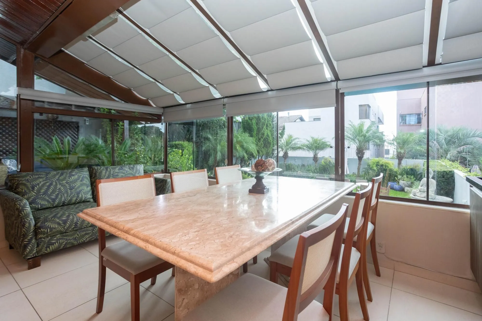 Imagem Casa com piscina no Chácara das Pedras