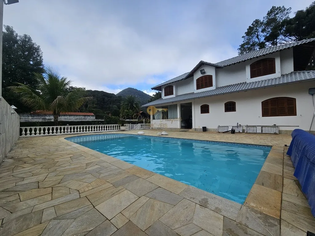 Imagem Casa em Condomínio para Venda em Teresópolis / RJ no bairro Vargem Grande