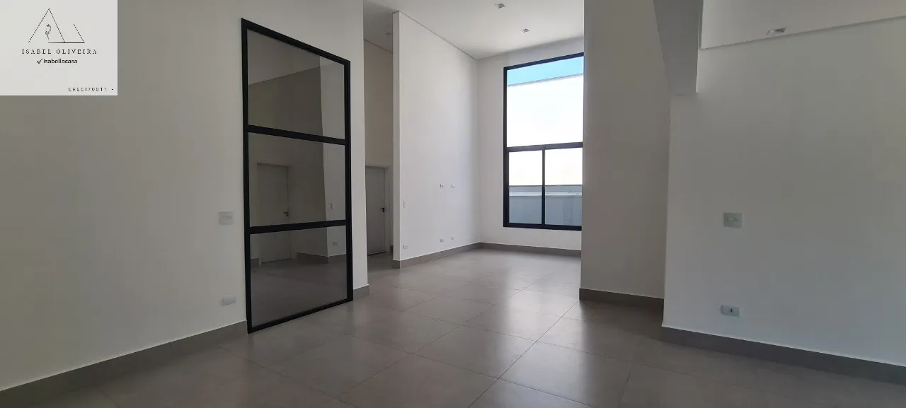 Imagem Oportunidade única! Casa em condomínio à venda em Salto-SP, Portal dos Bandeirantes. 3 quartos, 3 suítes, 2 salas, 4 banheiros, 4 vagas, 228m².