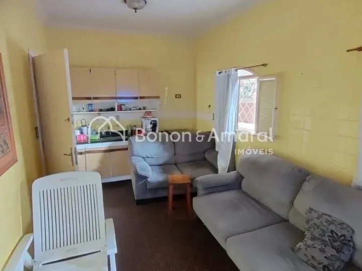 Imagem Casa com 3 Quartos à venda, 190m² - Taquaral