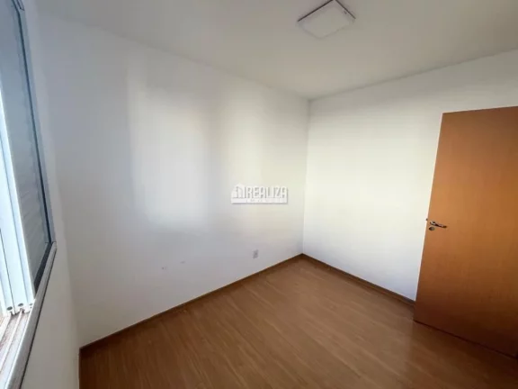 Imagem Apartamento de 2 dormitórios para venda no Condomínio Residencial Aguas Cristalinas, no bairro Conjunto Guanabara, Uberaba