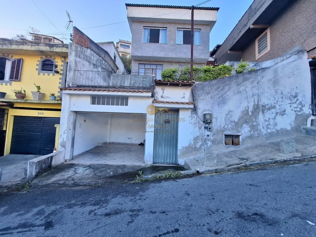 Foto do imóvel Casa para Venda em Teresópolis / RJ em Rua Alberto Santos Dumont