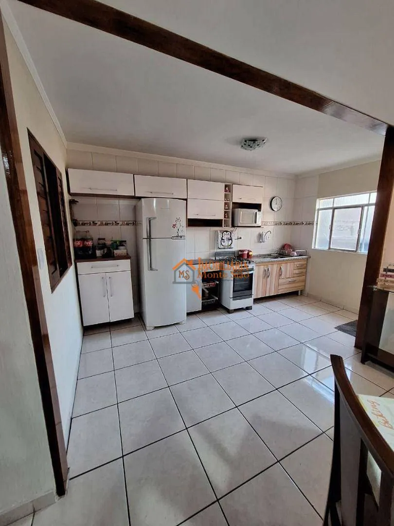 Imagem Casa com 3 dormitórios à venda, 118 m² por R$ 650.000,00 - Cidade Maia - Guarulhos/SP