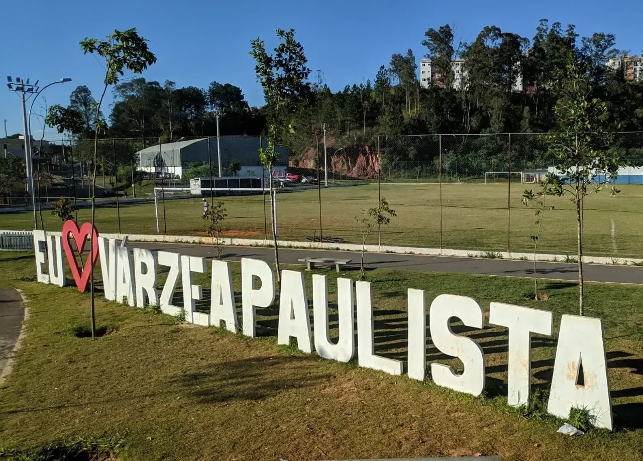 Imagem Terreno à Venda, 175 metros em Parque Petrópollis - Várzea Paulista