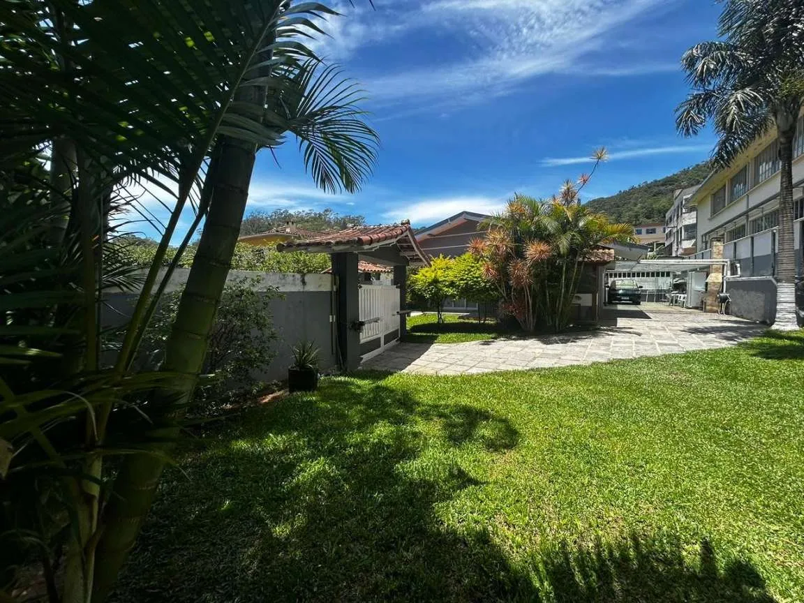Imagem Casa para Venda em Petrópolis / RJ no bairro Mosela