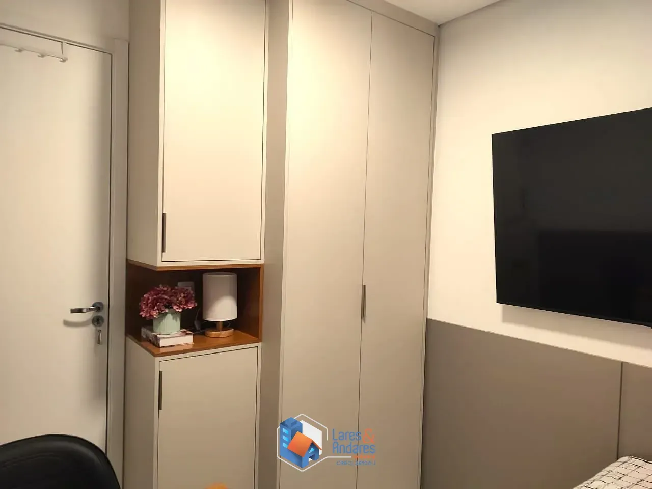 Imagem APTO À VENDA, COM 30M² 2 DORM. EQUIPADO, MOBILIADO, COM AR CONDICIONADO, ARMÁRIOS PLANEJADOS, EM FRENTE AO METRÔ SANTANA - OPORTUNIDADE - IMPECÁVEL