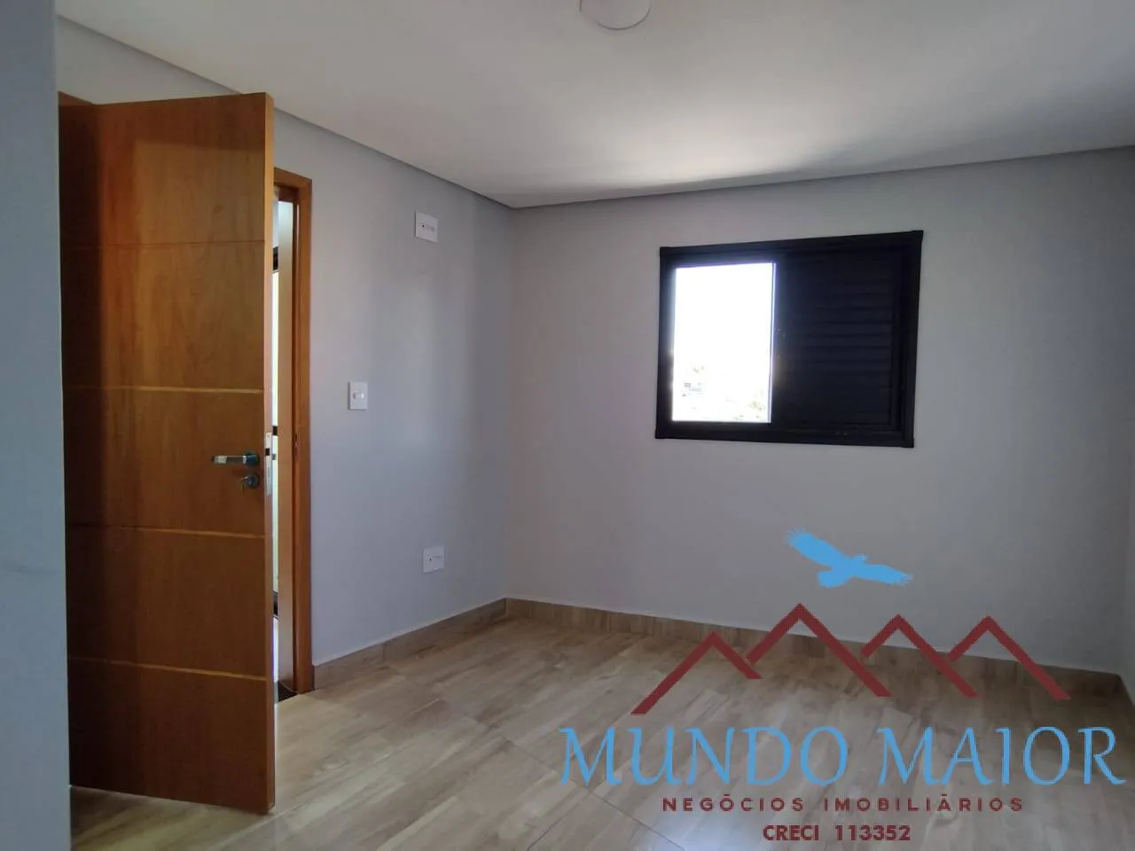 Imagem Sobrado novo- 133m2 - 3 dormitoriois e suite - 4 vagas de garagem !!!!!!!