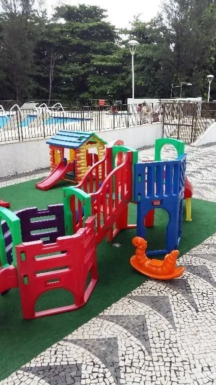 Imagem Apartamento com 2 Quartos e 2 Suítes na Avenida Lúcio Costa, Barra da Tijuca - Ap0857