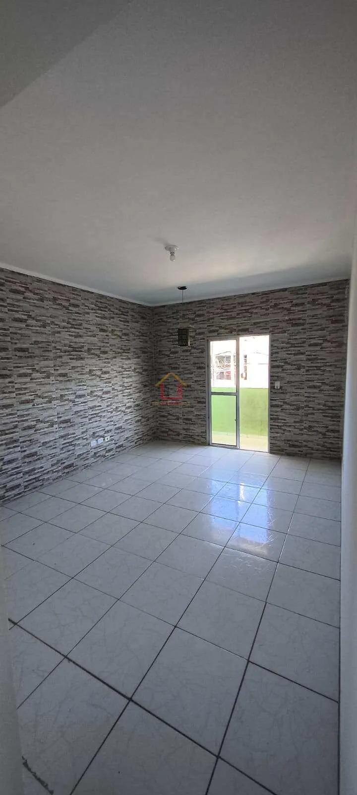 Imagem Casa de condomínio à venda em Praia Grande, Vila Sônia, com 2 quartos, 75m2