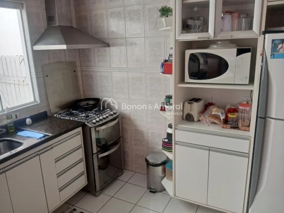 Imagem Descubra o conforto e a qualidade de vida que você e sua família merecem! Esta linda casa térrea ...