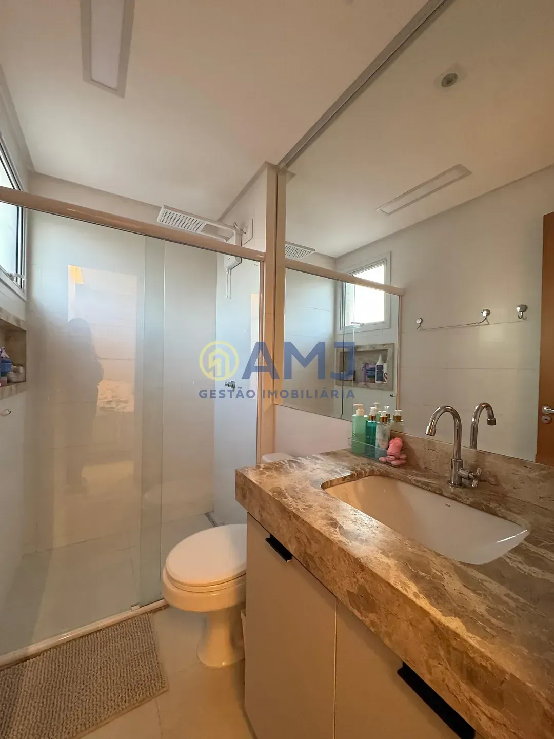 Imagem APARTAMENTO MOBILIADO À VENDA | RESIDENCIAL CELEBRATE VACA BRAVA | 3 SUÍTES | JARDIM AMÉRICA | GOIÂNIA/GO