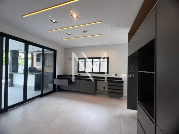 Imagem Casa Alto Padrão para venda 4 Suítes 1 Master 367m² - Bairro Urbanova