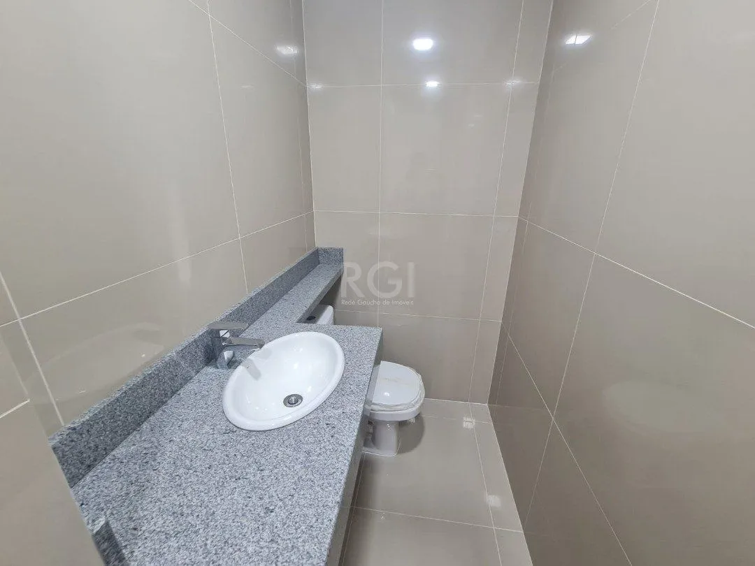 Imagem Casa para Venda - 74.67m², 2 dormitórios, sendo 1 suites, 1 vaga - Guarujá/ Portal do Guarujá