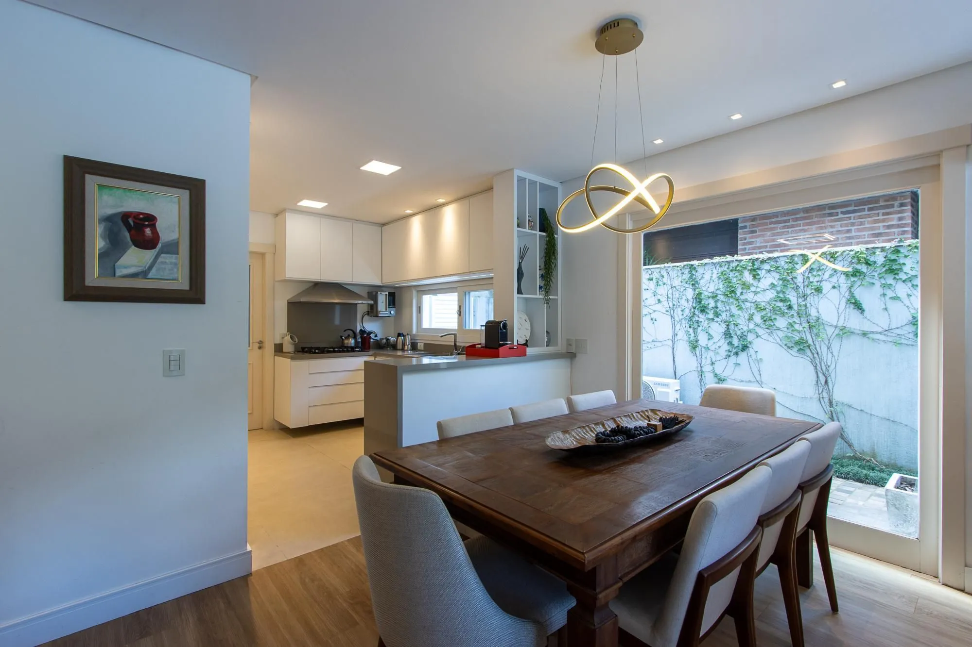 Imagem Casa no Condominio Terra Ville, com 3 quartos, piscina aquecida, espera elevador