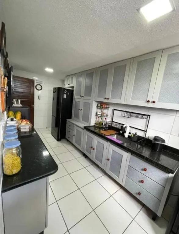 Imagem Experimente o luxo e o conforto em cada detalhe deste sofisticado apartamento no Residencial Montpellier