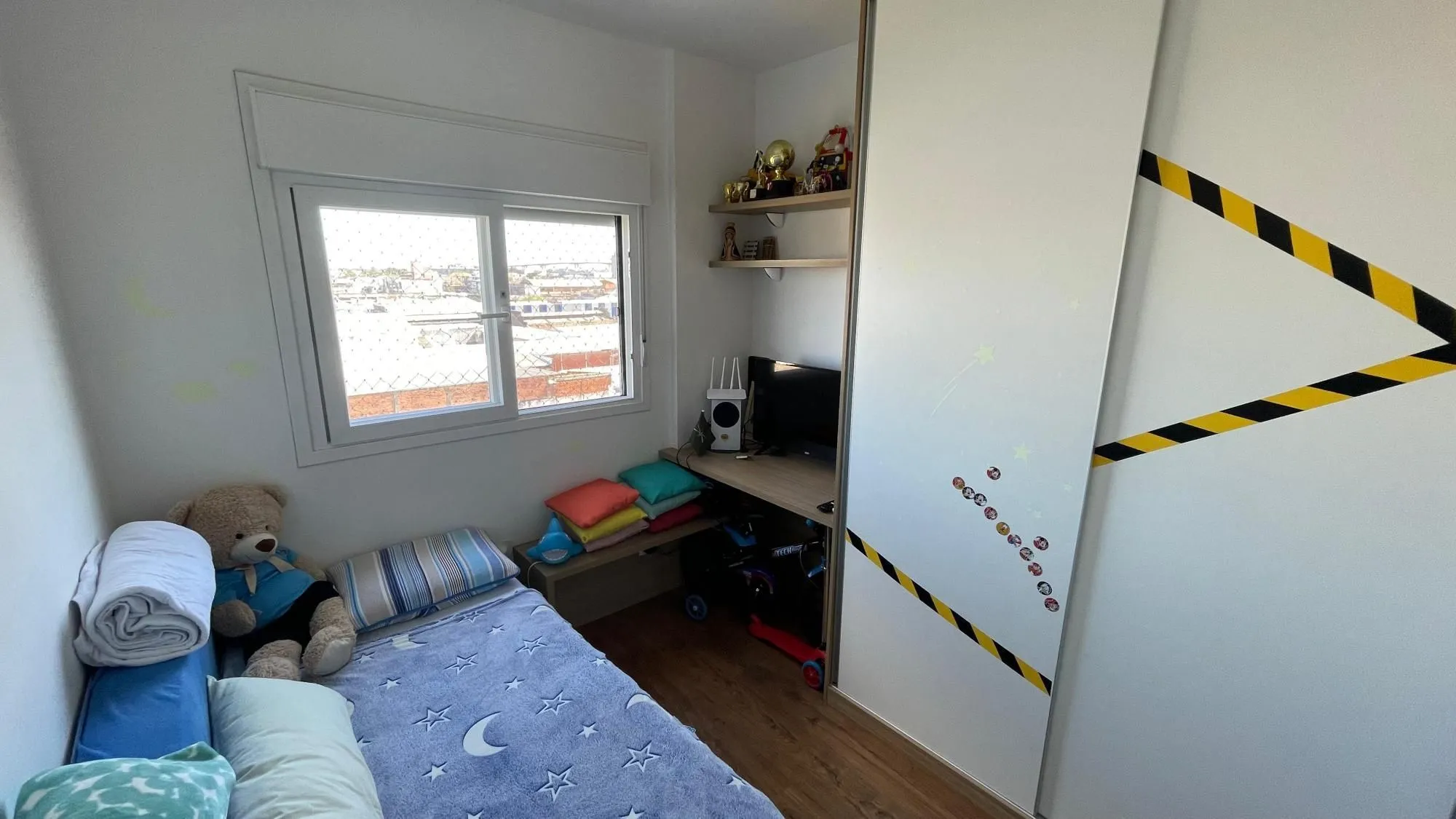 Imagem Apartamento 3 dormitórios, 1 suíte, semi-mobiliado com lazer completo - 76m²