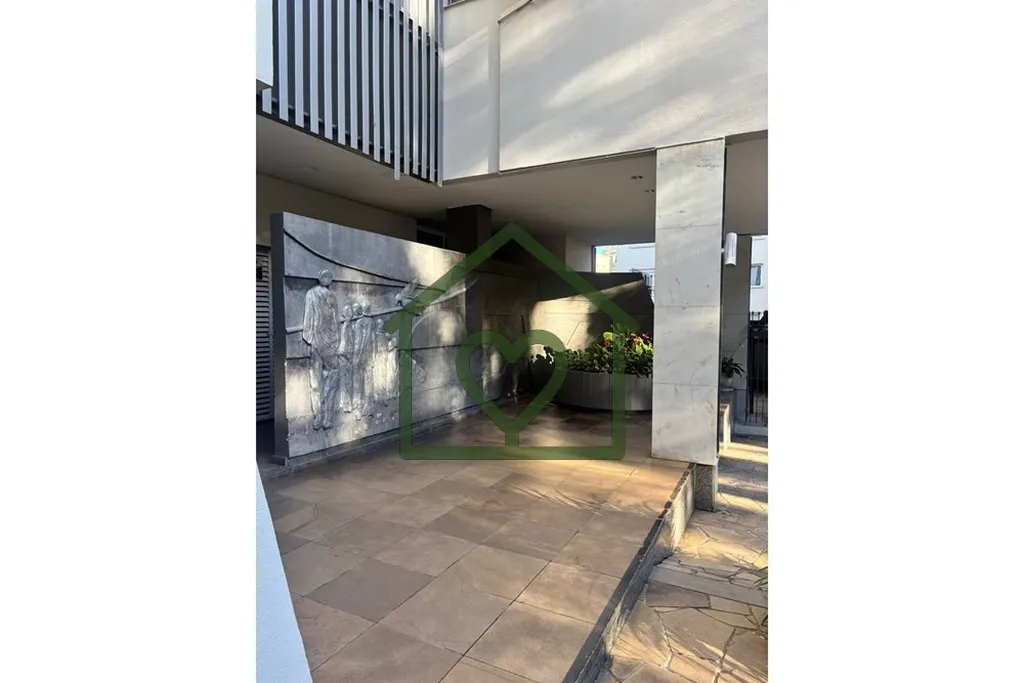 Imagem Descubra o conforto e a praticidade oferecida por este apartamento localizado em um recanto charmoso...