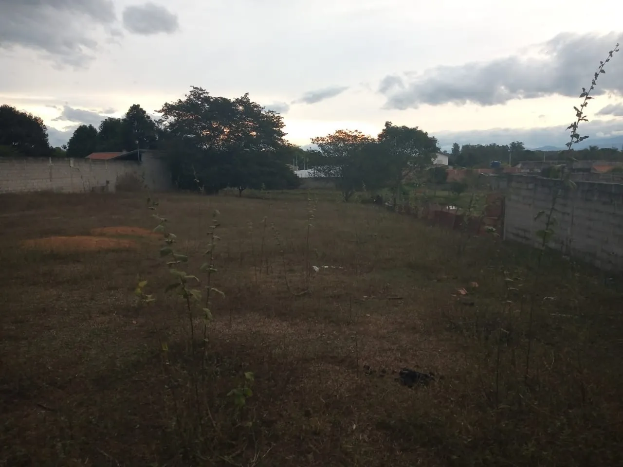 Imagem Terreno à venda 3100M², Pedro Leme, Roseira - SP