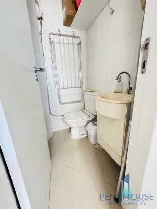 Imagem Apartamento Quadra Mar para Venda em Balneário Camboriú, CENTRO, 3 dormitórios, 1 suíte, 3 banheiros, 2 vagas