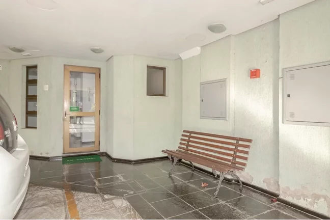 Imagem Apartamento para venda no bairro Medianeira em Porto Alegre