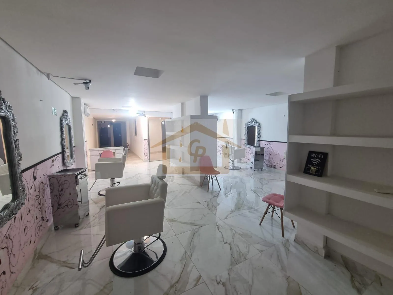 Imagem Salão Comercial, Ótima Localização km 31 Raposo Tavares