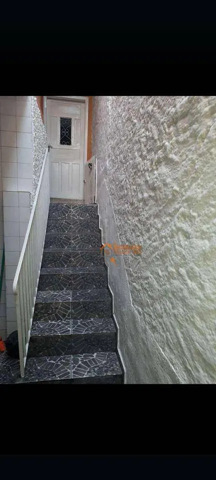 Imagem Sobrado com 3 dormitórios à venda, 2000 m² por R$ 692.000,00 - Jardim Pinhal - Guarulhos/SP