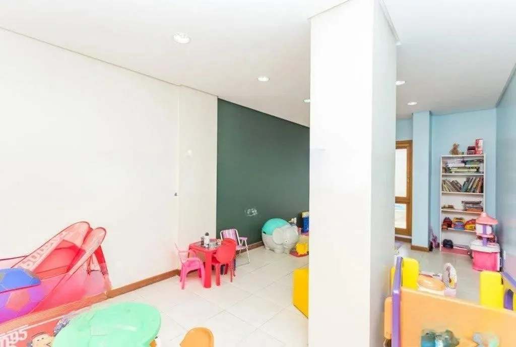 Imagem Apartamento de 3 dormitórios à venda no Bairro Jardim Sabará - Porto Alegre