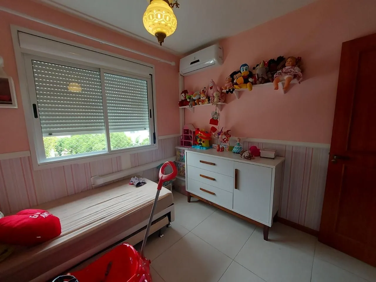 Imagem 2 Dorm c/ Suíte, elevador e 2 Vagas Lado a Lado - 75m2 no Jardim Botânico