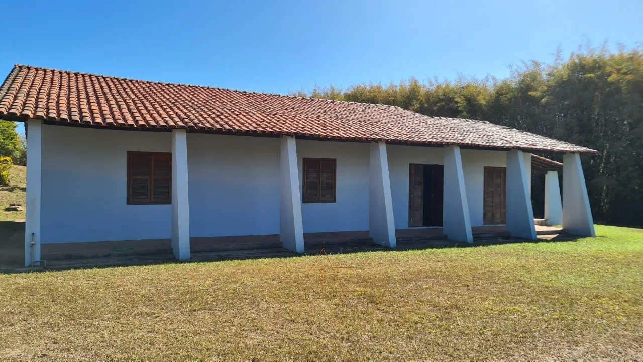 Imagem Sitio à venda em Itu-SP, Jacuh: 3 quartos, 1 suíte, 2 salas, 3 banheiros, 23 mil m² de área.