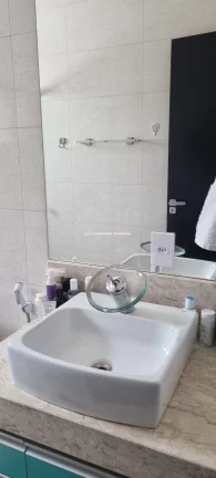 Imagem Sobrado em condomínio