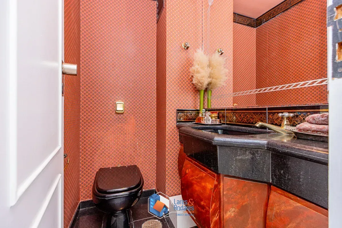 Imagem Apartamento para venda em Chácara Santo Antônio (Zona Sul) com 4 quartos, sendo 3 suítes, 194m²