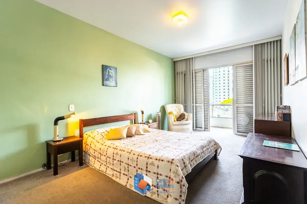 Imagem Apartamento para venda em Campo Belo com 3 quartos, sendo 1 suíte, 192m²