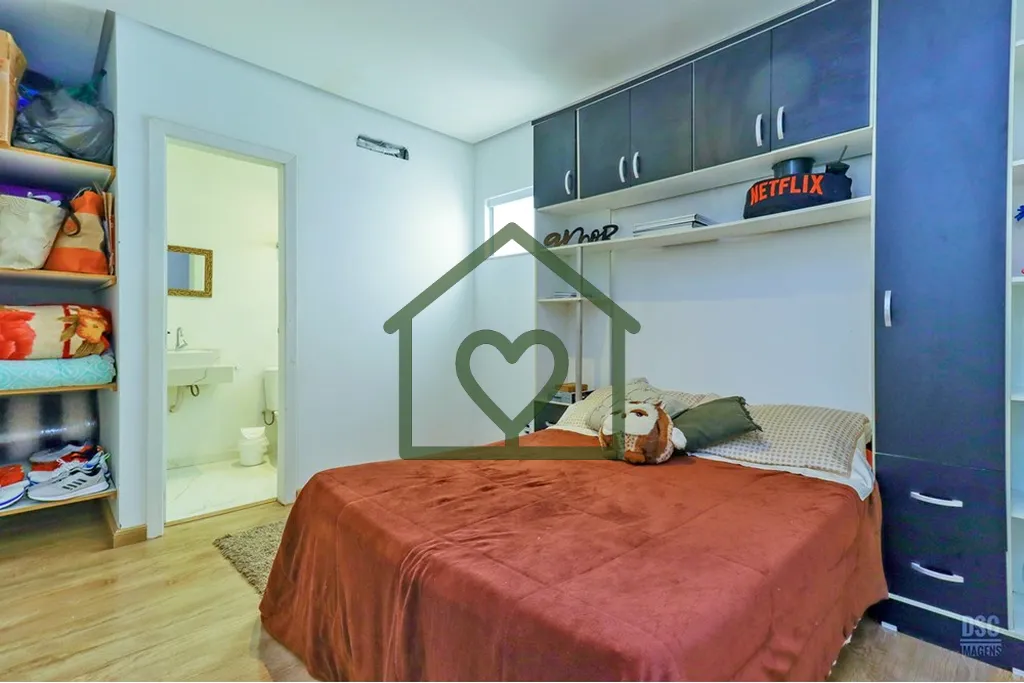 Imagem Prédio comercial e residencial à venda no bairro Tristeza em Porto Alegre, localizado na Rua Perei...